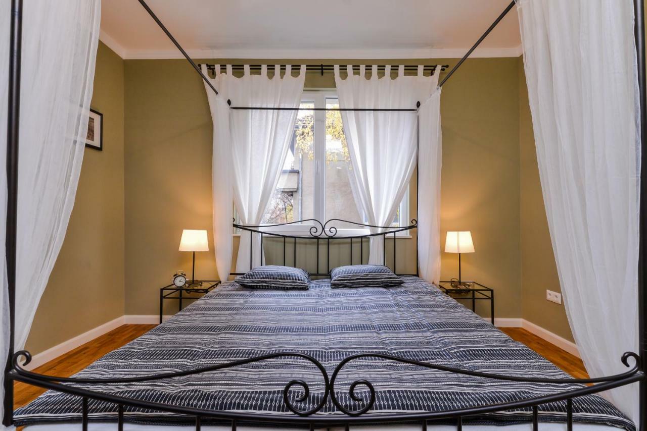 Cо́Coellie - Aesthetic 2Bd Apt Near National Palace By Flat Mаnager โซเฟีย ภายนอก รูปภาพ