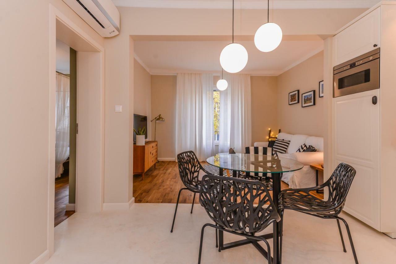 Cо́Coellie - Aesthetic 2Bd Apt Near National Palace By Flat Mаnager โซเฟีย ภายนอก รูปภาพ